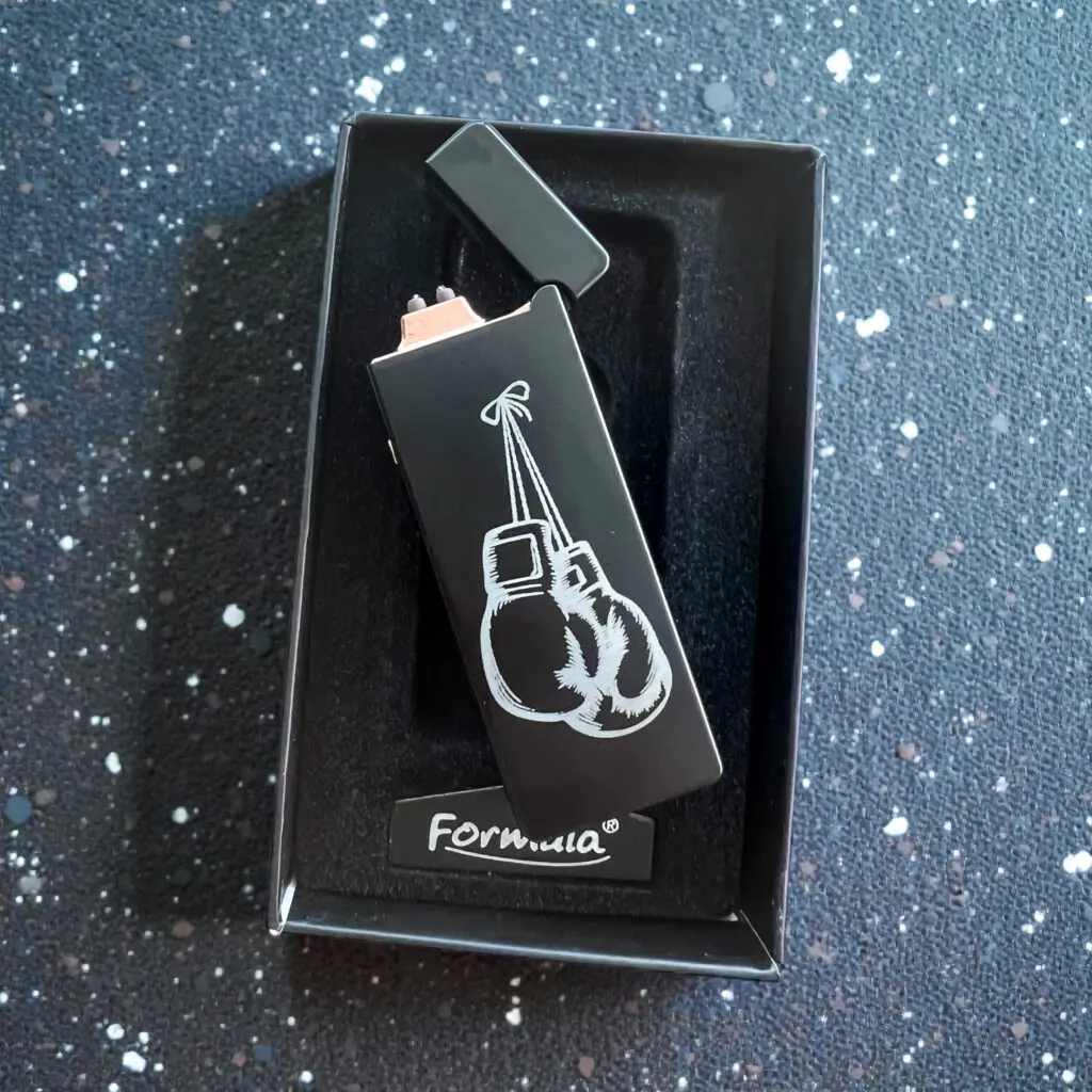 Гравирана ARC запалка - Разни